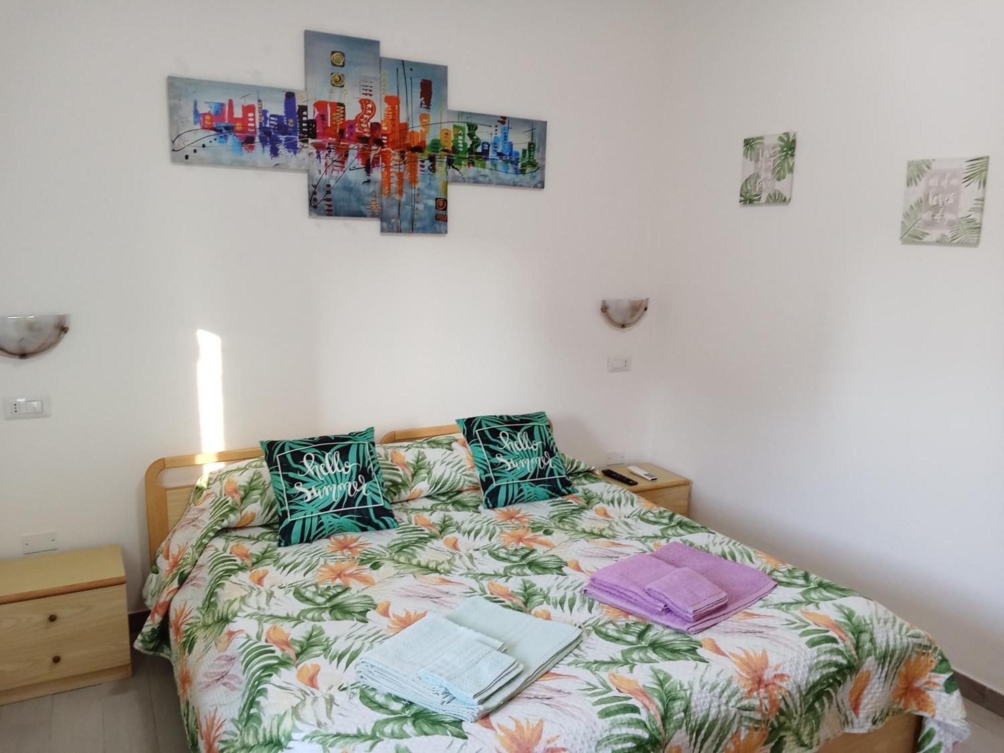Bed and Breakfast Gigi&Mary Альгеро Екстер'єр фото